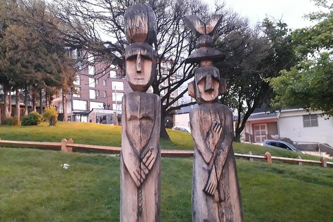 10 Secrets of Bariloche, Nahuel Huapi, and Patagonia - Puerto San Carlos and the coastal boardwalk: a calmer side of town