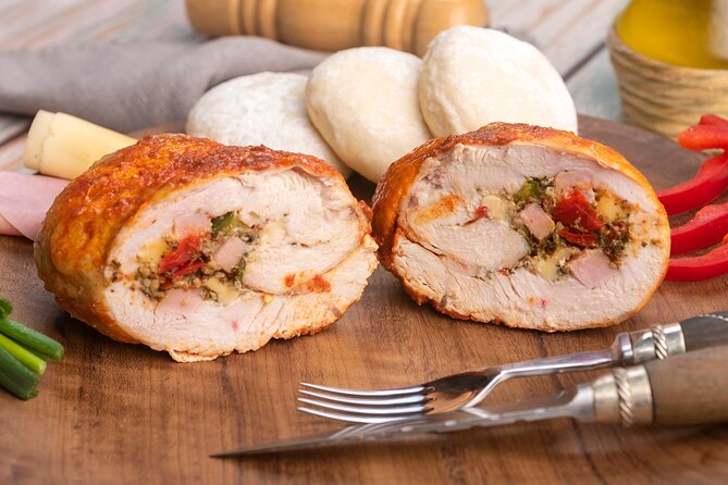 3h Cooking Class in Mendoza with 7 Recipes & Bottomless Drinks - Price and Value: Is $99 for 7 Recipes and Drinks a Good Deal?