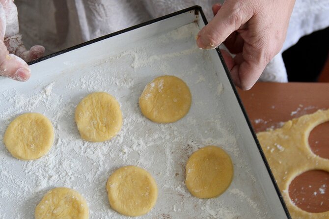 BA: Empanadas and Alfajores Cooking Experience in Palermo - Palermo Empanada and Alfajores Class at Gorriti 4882