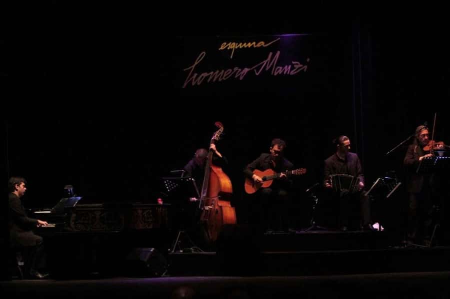 BA: Tango Show and Optional Dinner at Esquina Homero Manzi - Tango Night at Esquina Homero Manzi, Built for the Classics