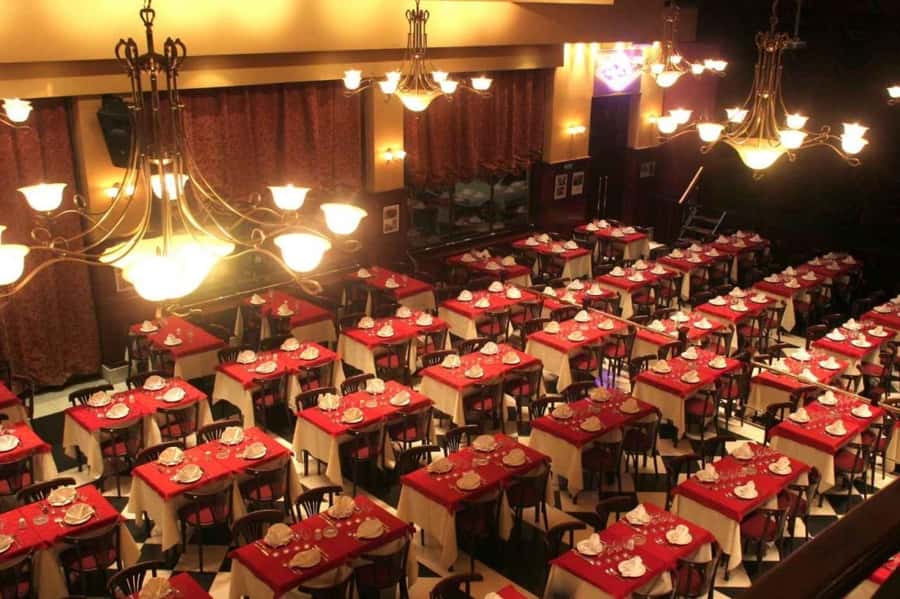 BA: Tango Show and Optional Dinner at Esquina Homero Manzi - Dinner at Esquina Homero Manzi: Porteño Food Plus a Set Menu