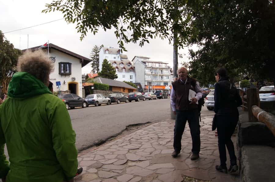 Bariloche: German Immigration and History Walking Tour - Civic Center to Andean Club, where community life meets institutions