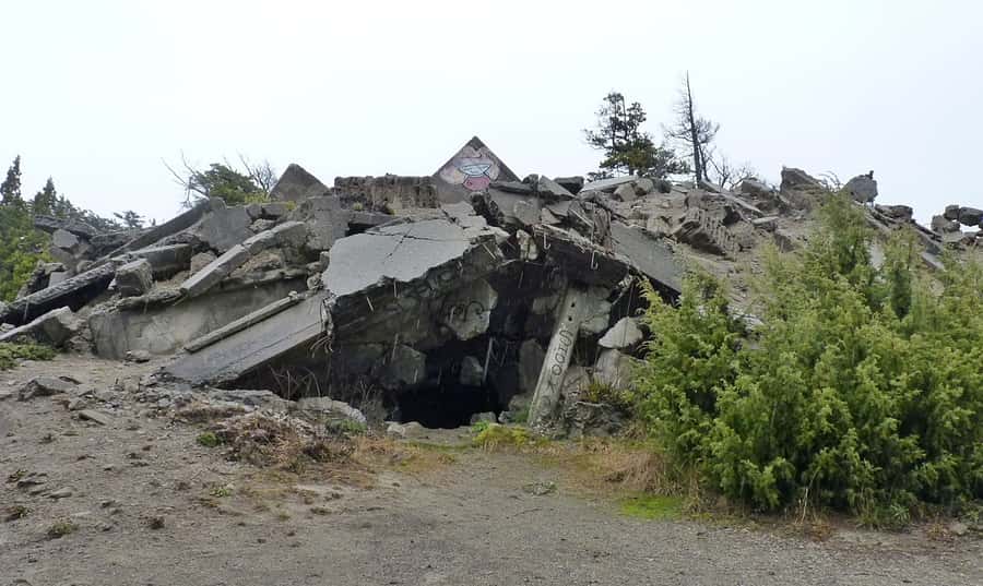 Bariloche: German Immigration and History Walking Tour - The house tied to Erich Priebke, and why 1994 matters