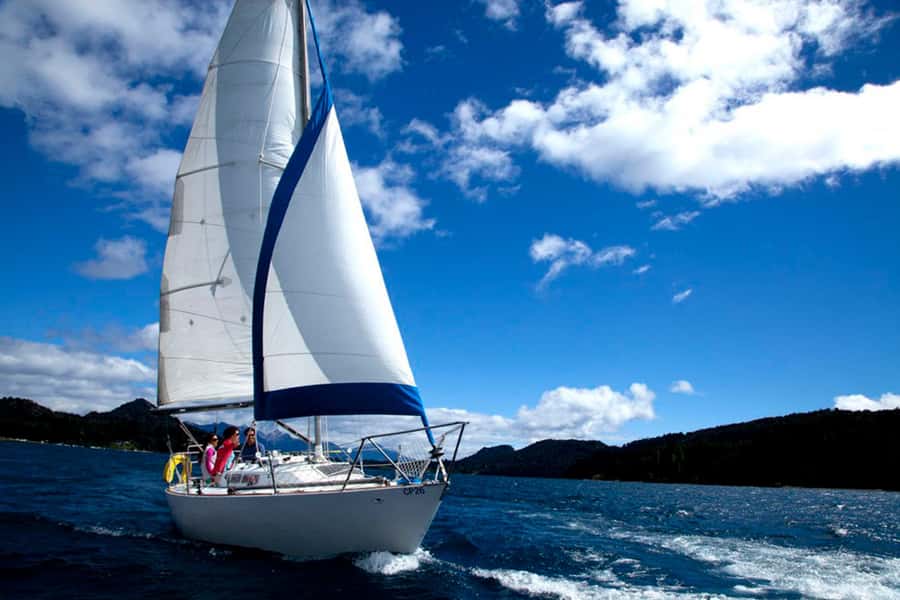 Bariloche: Sailing tour on Nahuel Huapi Lake - A 3-hour Nahuel Huapi sailing that feels like time well spent