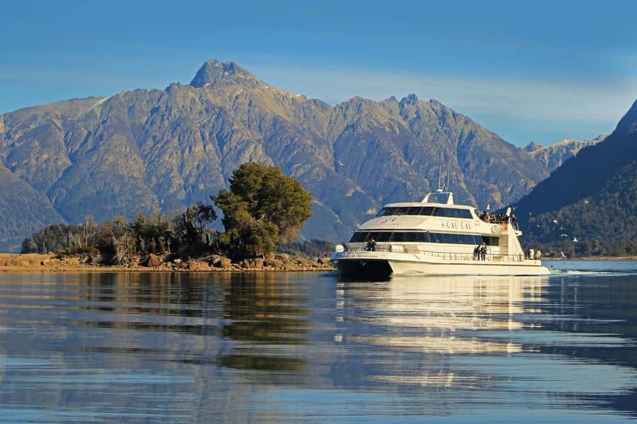 Bariloche: Victoria Island and Arrayanes Forest Navigation - 7 hours sounds short, but the schedule is tight