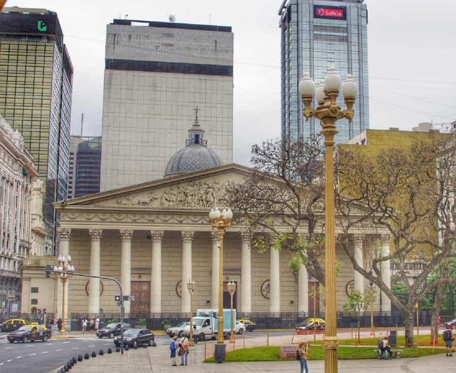 Bueno Aires: City Tour Classic with Optional Boat Ride - Plaza de Mayo: A 20 Minute Focus on Argentina’s Power Spots