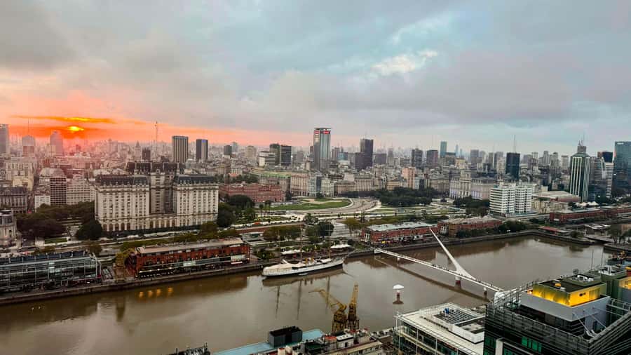 Buenos Aires After Dark: A City Lights & Sunset Experience - Recoleta After Dark: Quiet Romance and Solid Sightseeing