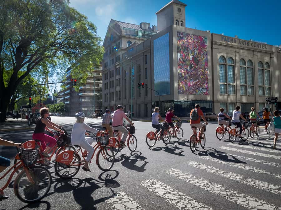 Buenos Aires Bike Tour: South or North Circuit - South Circuit: San Telmo, La Boca, Puerto Madero, Eco Reserve, Plaza de Mayo