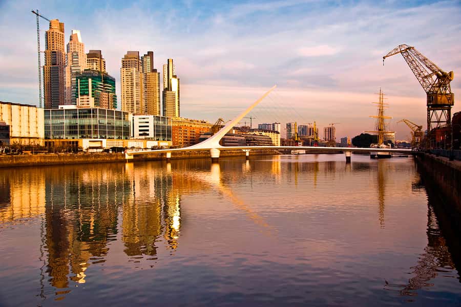 Buenos Aires City Tour with Luxury Lunch - Recoleta, Retiro, San Nicolás, and Montserrat by the main avenues