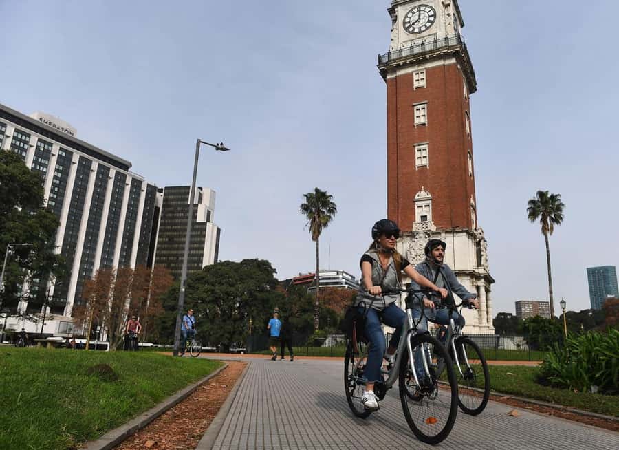 Buenos Aires: E-Bike Tour in the North Circuit of Buenos Aires - Price and logistics: is $65 actually good value?