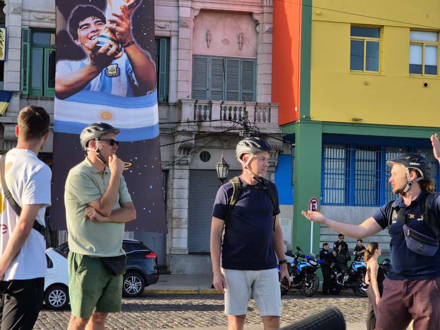 Buenos Aires: E-Bike Tour in the South Circuit of Buenos Aires - Parque Lezama: a calmer stretch before La Boca heat