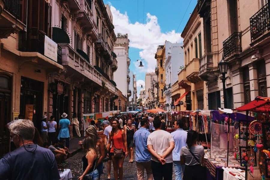 Buenos Aires Fairs: San Telmo & Mataderos Cultural Tour - Meeting Point Tips on Defensa Street