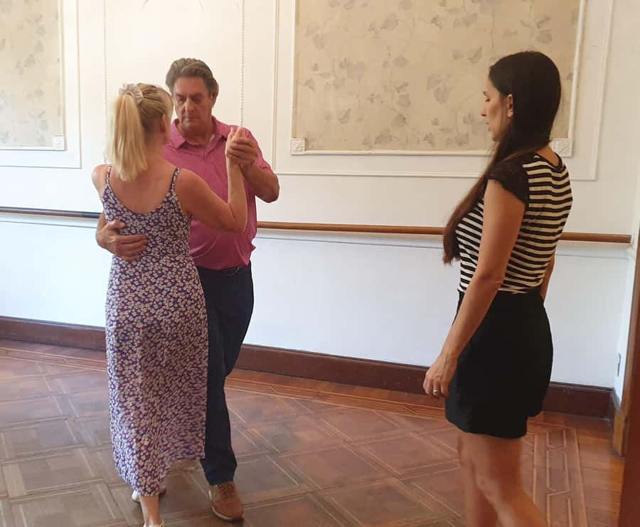 Buenos Aires: Group tango class with mate and snacks - Should You Book This Buenos Aires Tango Class?