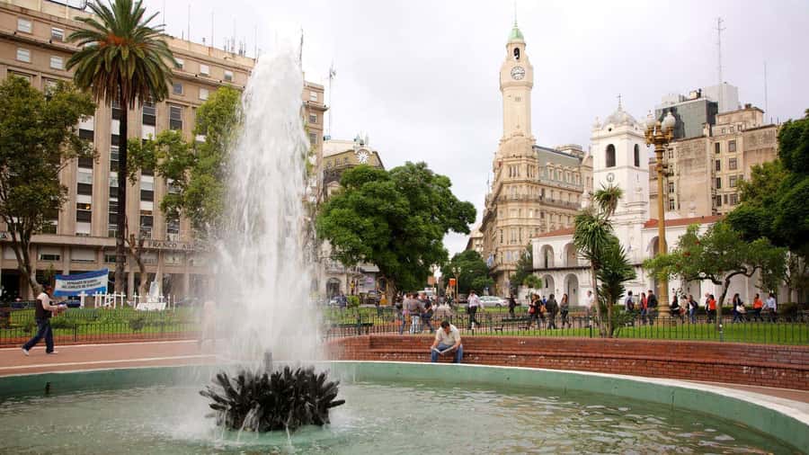 Buenos Aires: Historic District Private Guided Walking Tour - Plaza de Mayo and the story behind Buenos Aires’ most important square