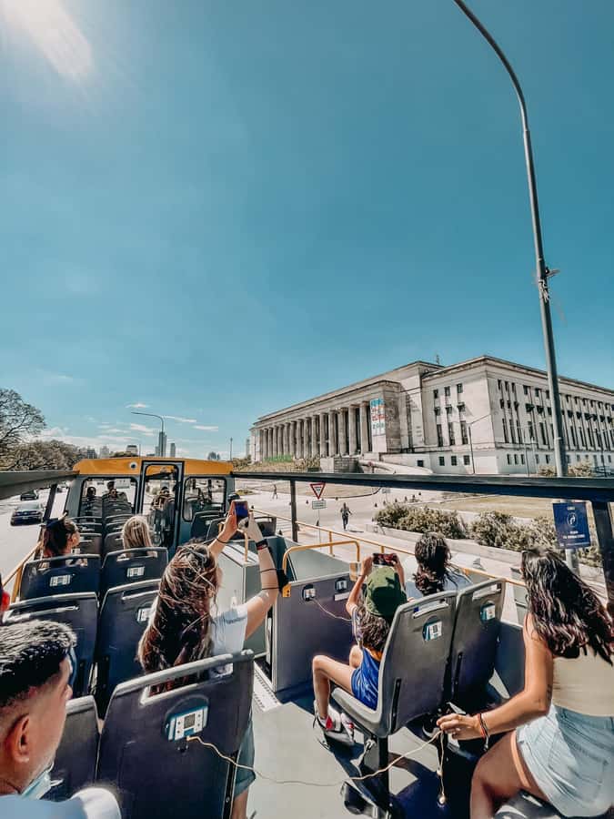 Buenos Aires Hop-On Hop-Off Bus and Exclusive Benefits - Why this Buenos Aires hop-on hop-off loop works for most schedules
