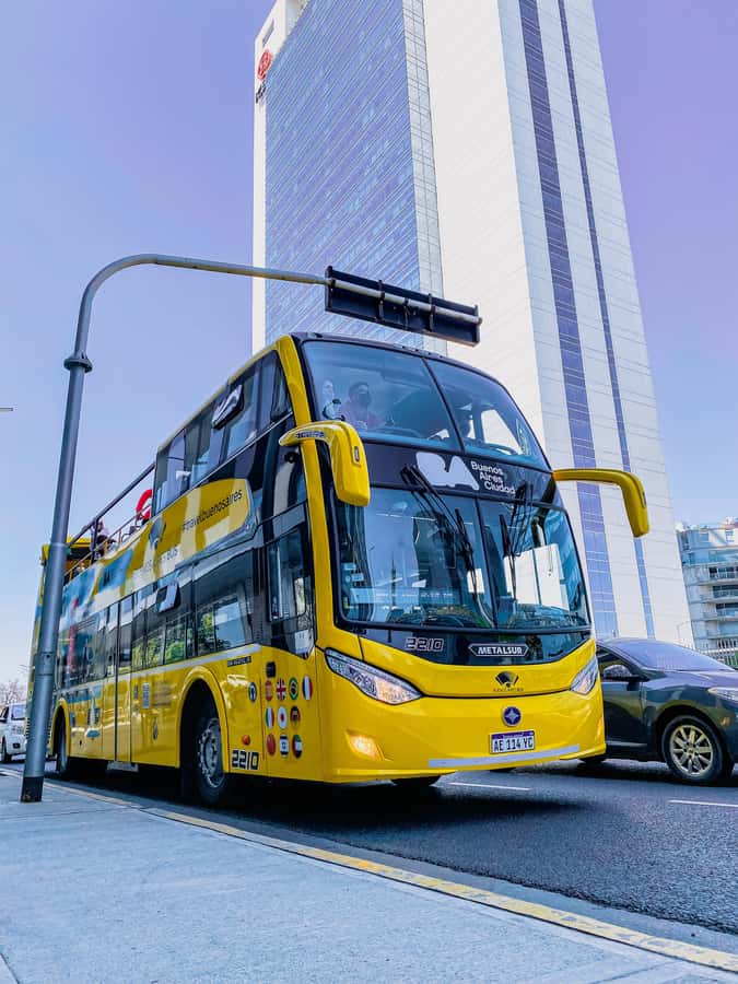 Buenos Aires Hop-On Hop-Off Bus and Exclusive Benefits - La Boca and Caminito: color, photos, and a neighborhood that pulls you in