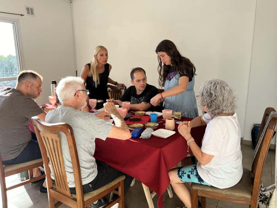 Buenos Aires: Mate & paint experience with pastry tasting - Jazmin’s teaching style, plus the kind of local chat you hope for