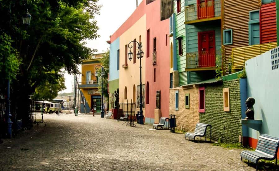 Buenos Aires Premium city tour with street food - Recoleta and El Ateneo Grand Splendid: Culture Stop Worth the Time