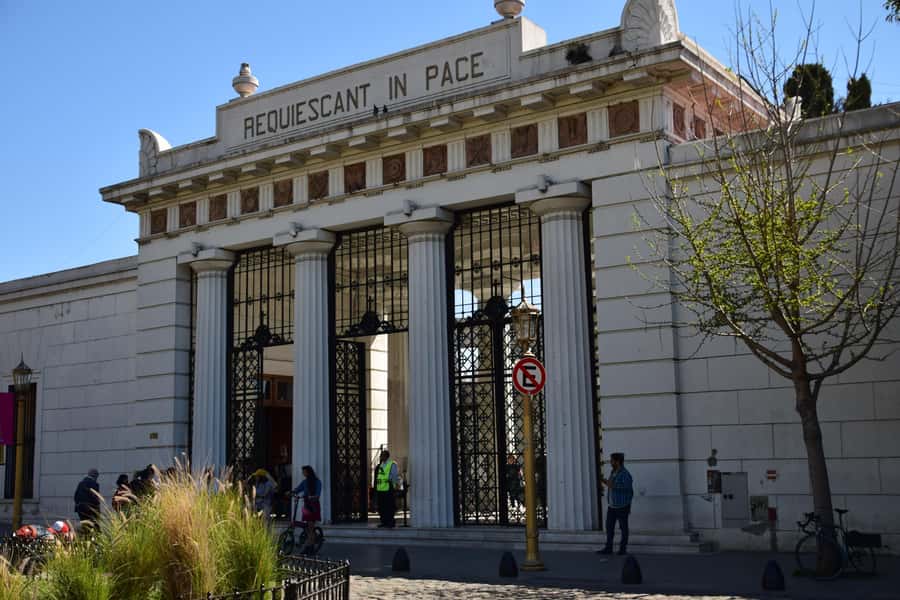 Buenos Aires: Private City Tour by Car with Hotel or Pickup - Price and value for a private group up to 2