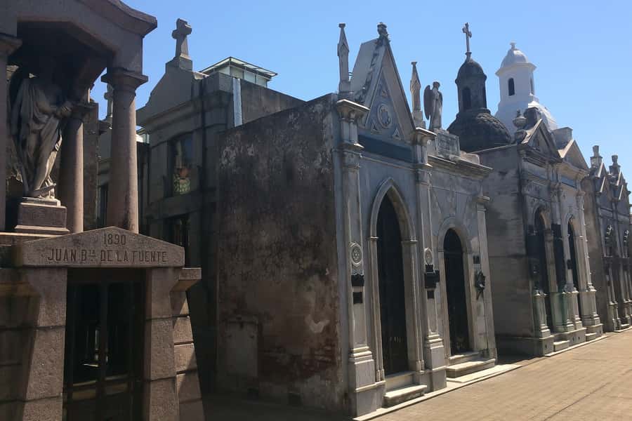 Buenos Aires Private Half-Day City Tour - La Boca and Caminito: immigrant roots made visible in color