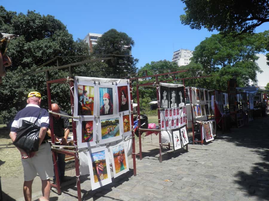 Buenos Aires: Private Recoleta Cemetery Walking Guided Tour - Recoleta in 2 hours: the real shape of the walking loop