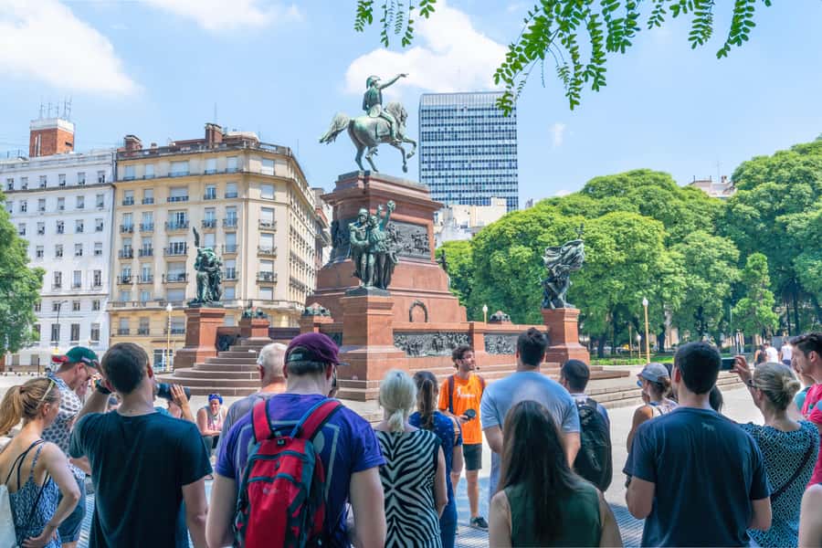 Buenos Aires: Recoleta and Retiro Tip Based Walking Tour - Key points worth knowing before you go