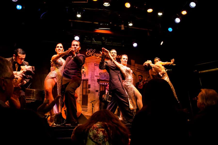 Buenos Aires: Tango - El Viejo Almacén! The first and most traditional show - The night’s flow: dinner, transfers, and a 75-minute show