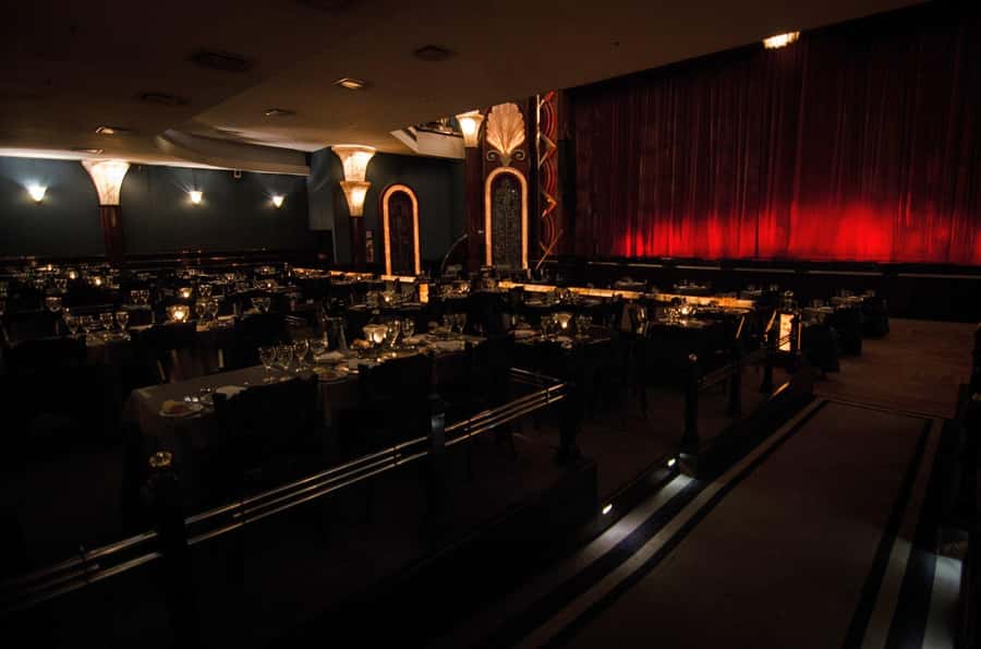 Buenos Aires: Tango Porteño Show Ticket with Dinner Option - Hotel pickup and the 210-minute schedule that keeps you calm