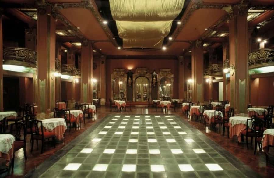 Buenos Aires Tango Show and Dinner at Piazzolla Tango - What to Bring (and What to Ask When You Book)