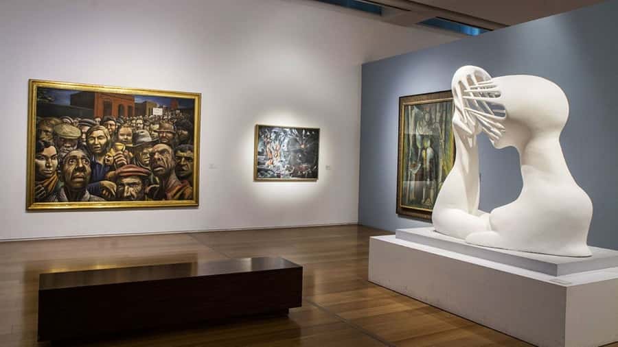Buenos Aires: Walking City Tour with Colón Theater & Museums - Timing, getting around, and what 5 to 6 hours feels like