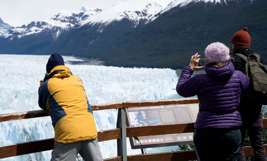 Calafate: Perito Moreno Glacier Guided Full-Day Tour - Why Perito Moreno feels so alive