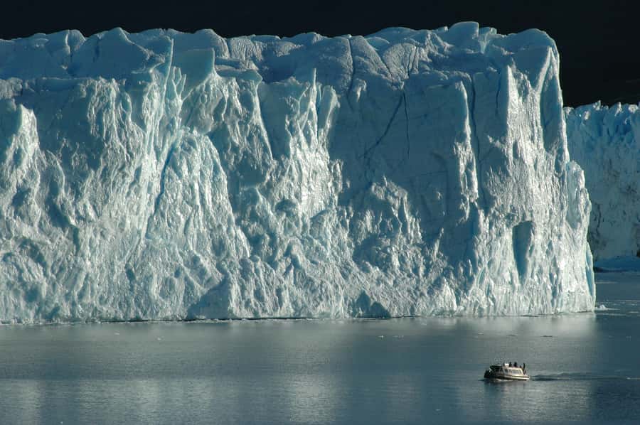 Calafate: Perito Moreno Glacier Guided Full-Day Tour - Price and value: what $76 covers, and what you’ll pay separately