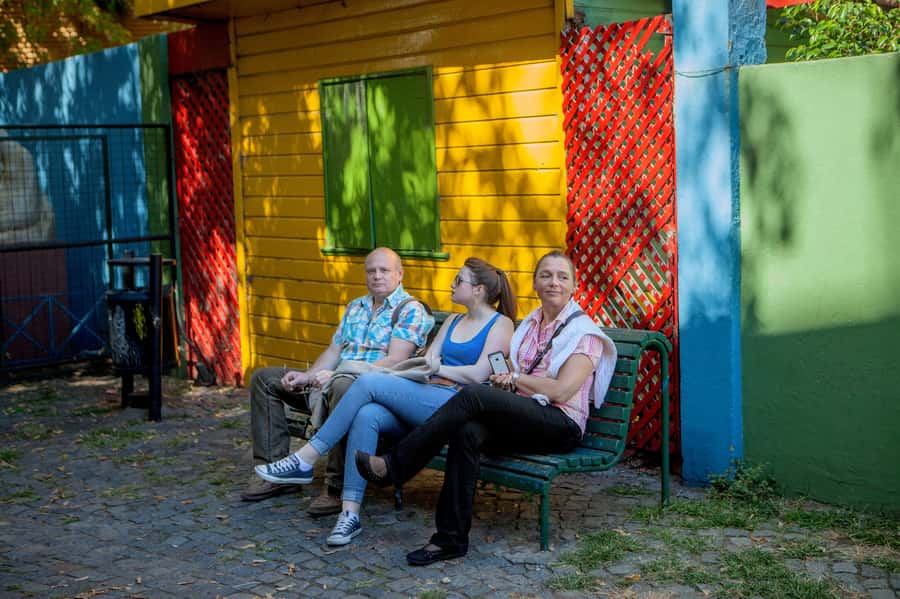 Classic City Tour of Buenos Aires: Neighborhoods and Emblems - Price and Time: What $45 Buys in 4 Hours