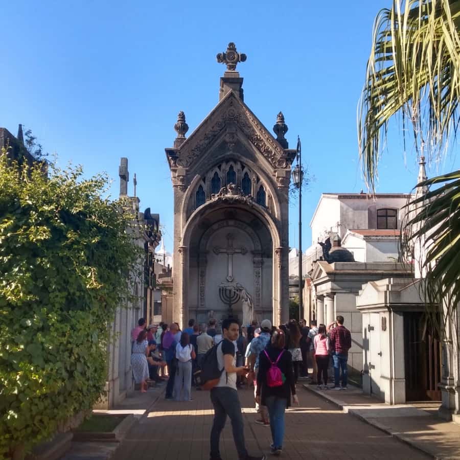 Discover Recoleta, Buenos Aires' Little Paris - Booking and practical timing you should know