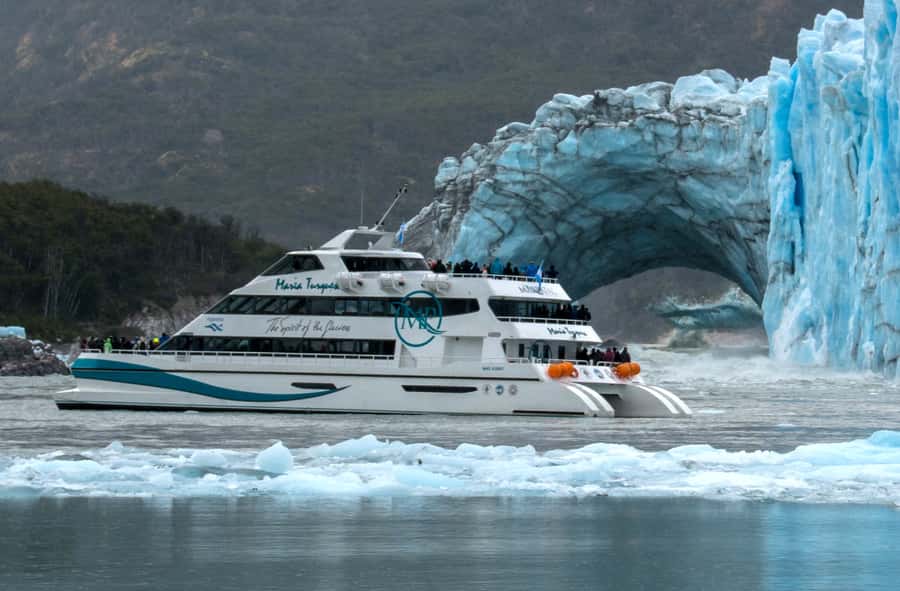 El Calafate: Glaciers Gourmet Experience - Full Day Cruise - Comfort, Sound, and How to Catch the Explanations