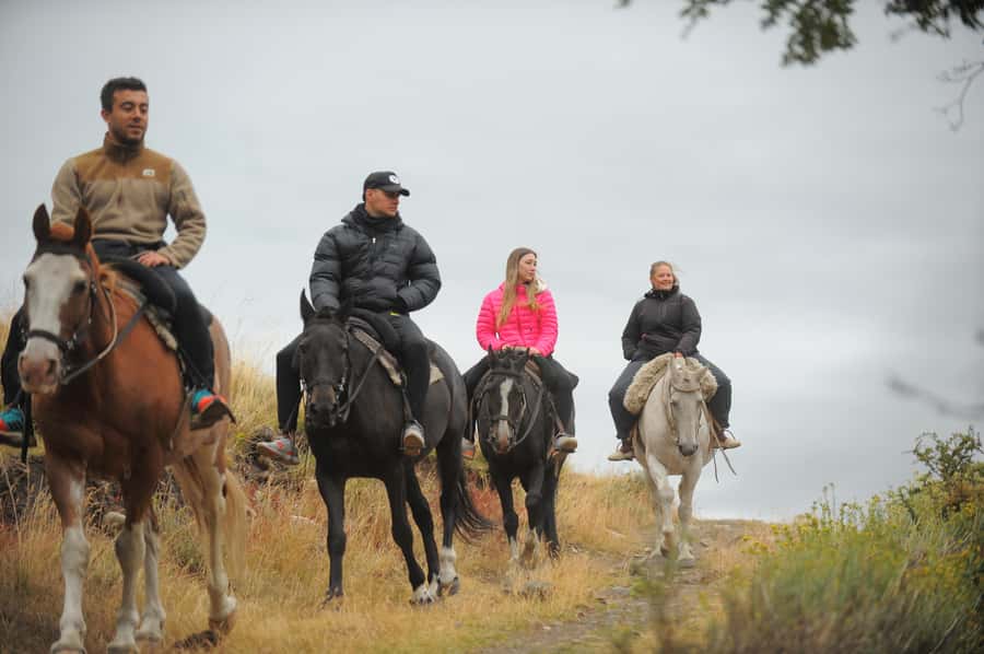El Calafate: Horseback riding in Cerro Frias - Getting from El Calafate to Estancia Alice, the easy warm-up