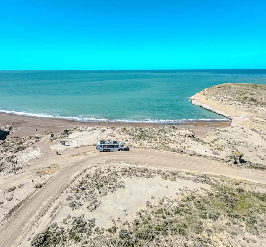 El Calafate: Monte León 4x4 Wolves and Penguins Excursion - Price and logistics: is $250 worth it?