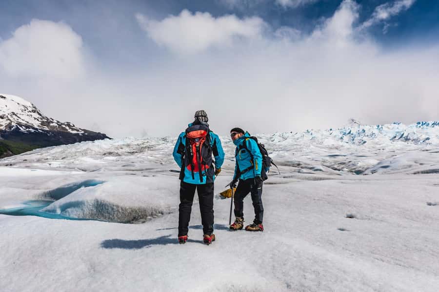 El Calafate: Perito Moreno Glacier Trekking Tour and Cruise - Your day starts with a boat view from Bajo de las Sombras