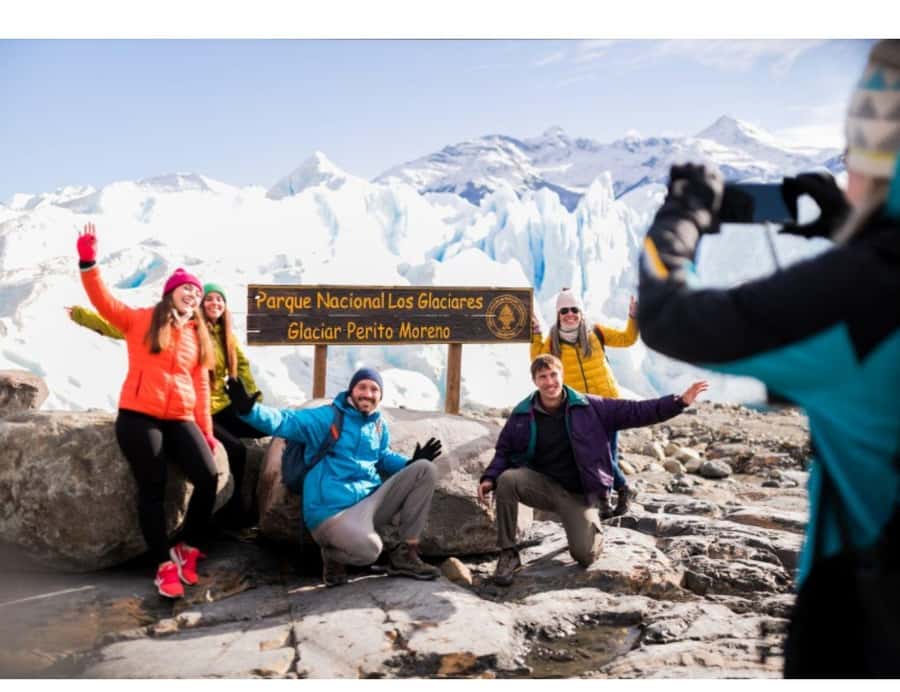 El Calafate: "Perito Moreno Glacier with the Tour - Blue Safari". - Why Perito Moreno looks different from every step