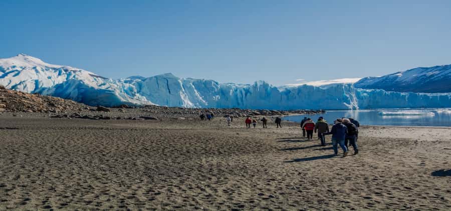 El Calafate: Safari Azul Los Glaciares Trekking Tour - Why Perito Moreno feels like a whole different planet