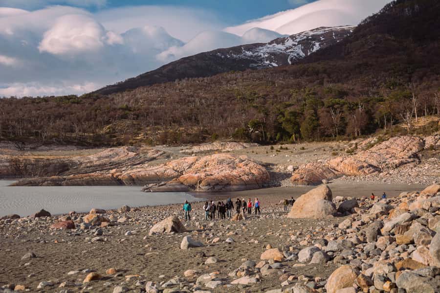 El Calafate: Safari Azul Los Glaciares Trekking Tour - Group vibe and guide quality: what the experience stories suggest