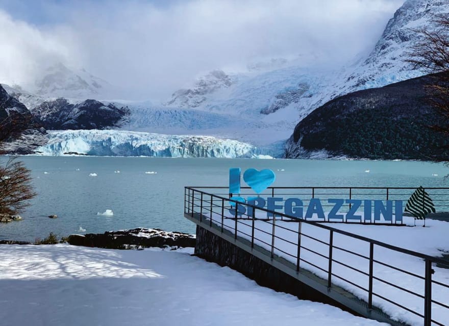 El Calafate: Spegazzini and Upsala Glaciers Boat Tour - Spegazzini Base: the 300-meter accessible walk and Refuge views