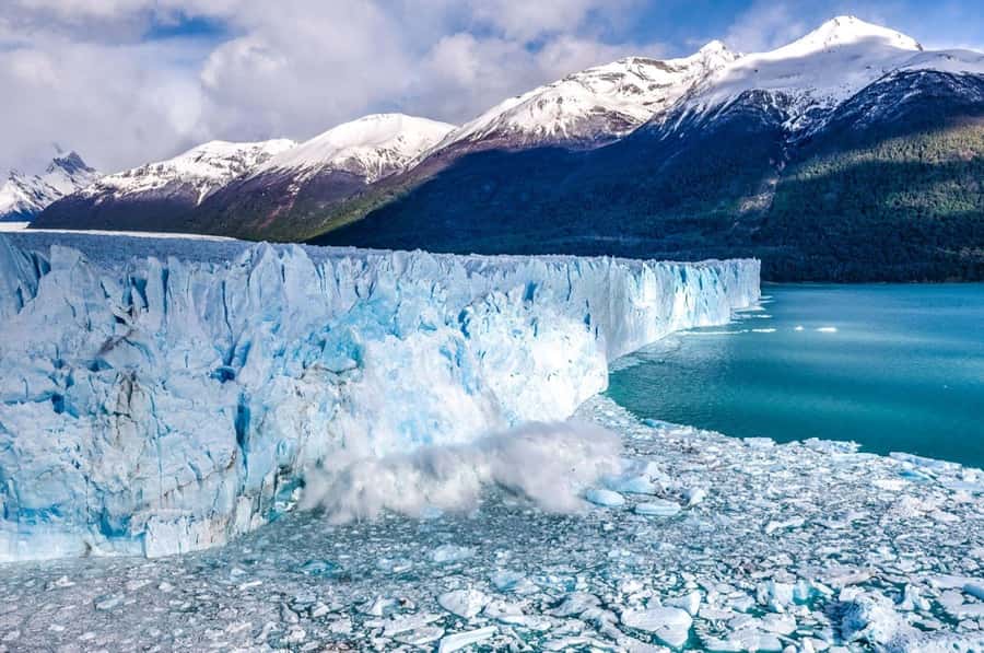 El Calafate: Trip to the Famous Perito Moreno Glacier - Walkways inside Los Glaciares: 5 kilometers of changing angles