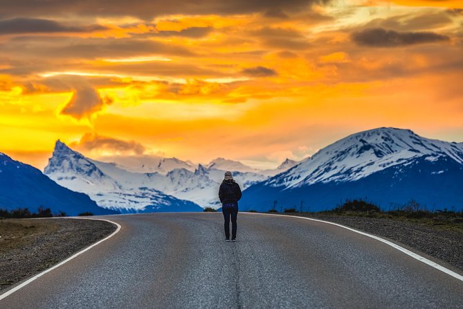El Chaltén with Trekking from El Calafate - The 220 km drive: long, but it sets up the day