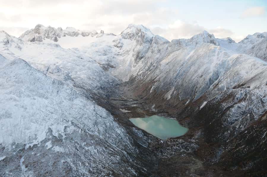 Emerald Lagoon Helicopter seeing - Why a 15-Minute Helicopter Flight Works So Well in Ushuaia