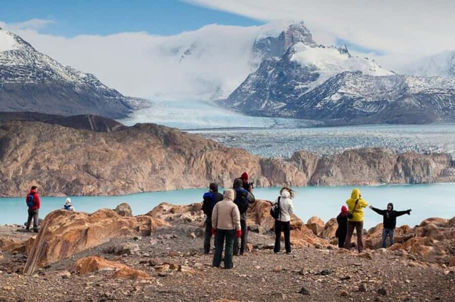 Estancia Cristina Discovery Adventure in El Calafate - Estancia Cristina Around 11:30, From Water Views to Local Stories
