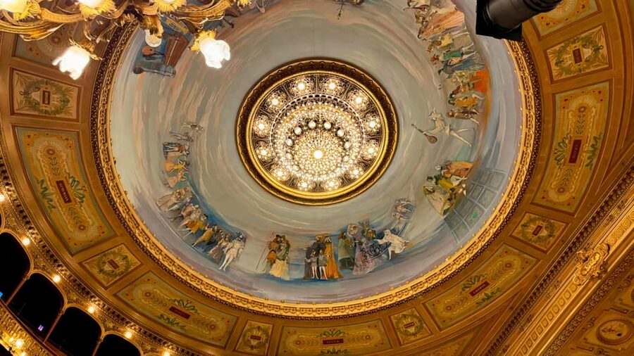 Experience Teatro Colon : Secure your Tour today!!! - Before you go: vouchers and day-of instructions