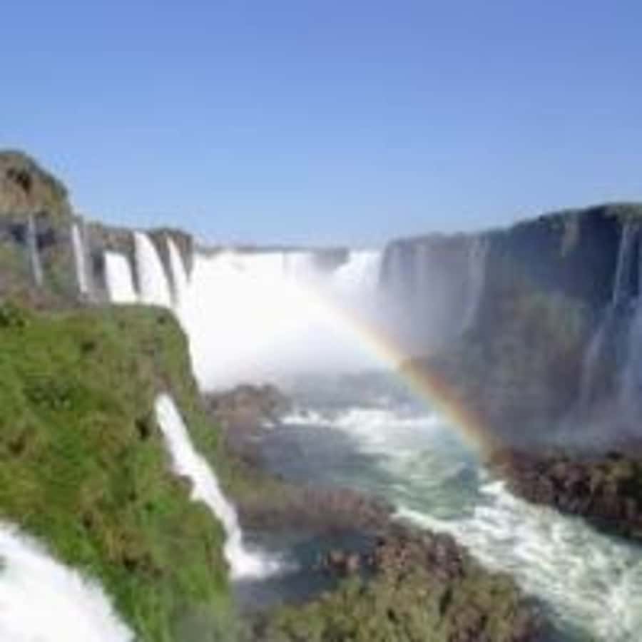 Explore Iguazu Falls in Brazil: An Unforgettable Experience - Road Trip to Foz do Iguaçu: Rodovia Das Cataratas Sets the Mood