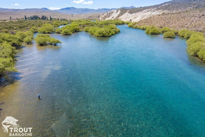 Fly Fishing Trips in Bariloche - Snacks, drinks, and on-water comfort that keeps you focused