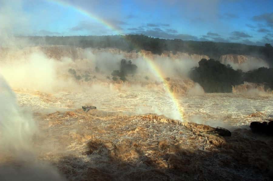 Foz do Iguaçu: Brazil/Argentina Sides Iguazu Falls Day Tour - Argentina Park Time: Devil’s Throat Trails and Upper Viewpoints